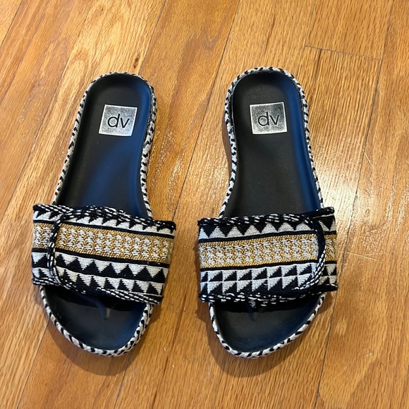 DV by Dolce Vita Shoes - Sandals